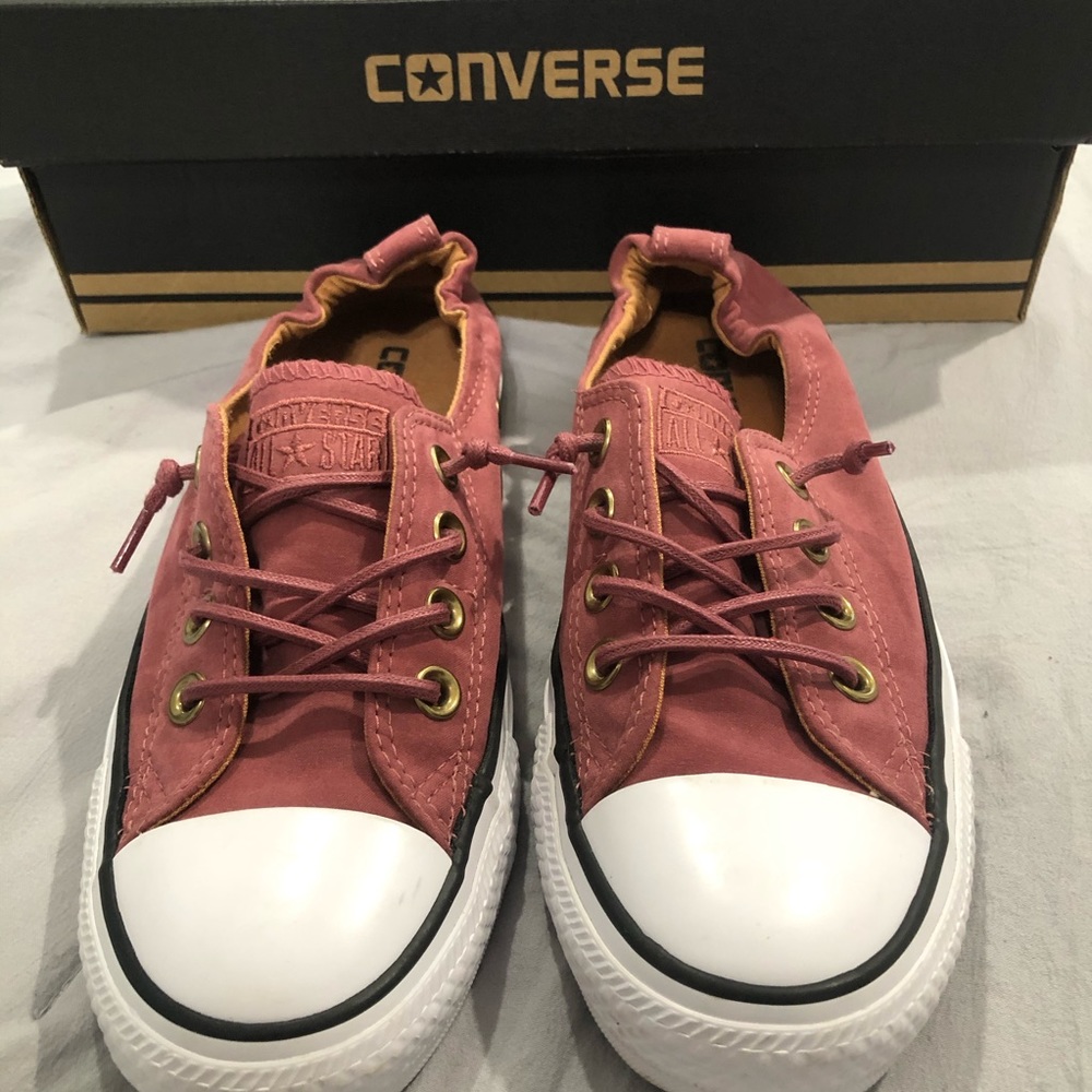 Converse- Like New.